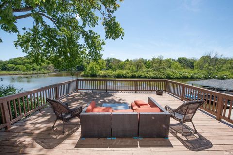 Tiny photo for 479 E Lakeside Drive, Monticello, IN 47960 (MLS # 202617737)