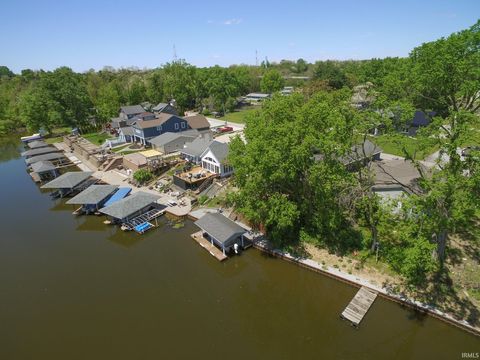Tiny photo for 479 E Lakeside Drive, Monticello, IN 47960 (MLS # 202617737)