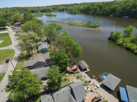 Tiny photo for 479 E Lakeside Drive, Monticello, IN 47960 (MLS # 202617737)