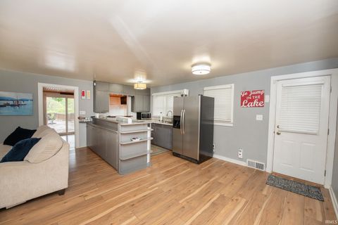 Tiny photo for 479 E Lakeside Drive, Monticello, IN 47960 (MLS # 202617737)