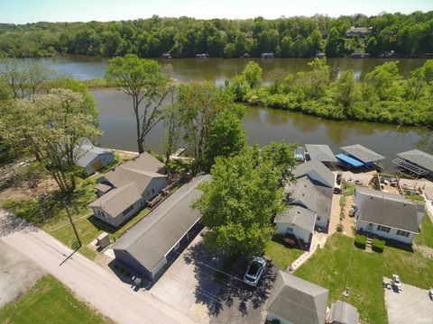 Tiny photo for 479 E Lakeside Drive, Monticello, IN 47960 (MLS # 202617737)