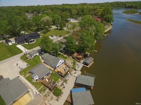 Tiny photo for 479 E Lakeside Drive, Monticello, IN 47960 (MLS # 202617737)