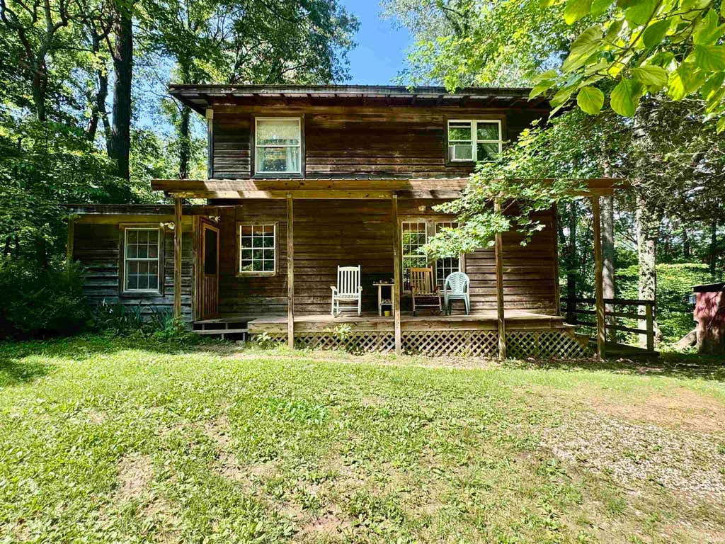 Photo of 25 Hillbilly Hollar Road, Bedford, IN 47421 (MLS # 202621424)
