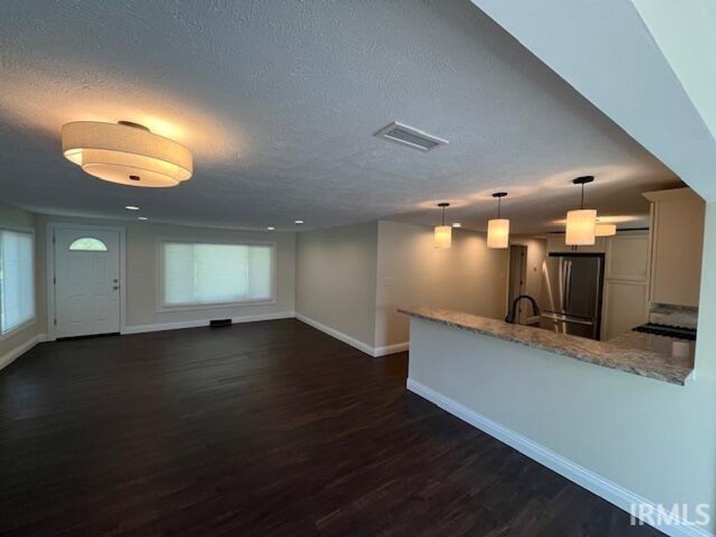 Photo of 55075 Sundown Road, South Bend, IN 46628 (MLS # 202536415)