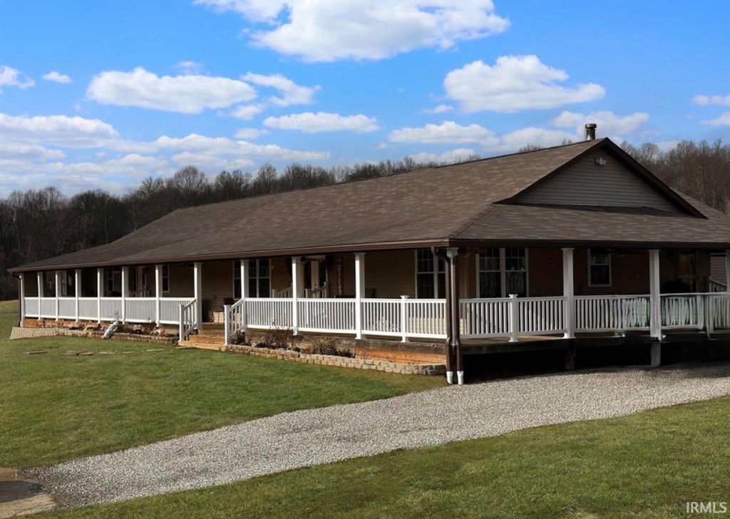 Photo of 2879 E Calvertville Road, Bloomfield, IN 47424 (MLS # 202615254)