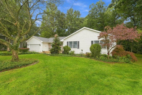 Tiny photo for 13705 Old Creek Court, Mishawaka, IN 46545 (MLS # 202641939)