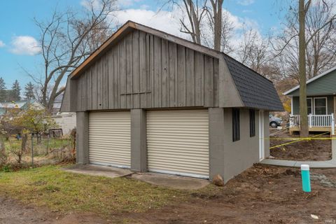 Tiny photo for 455 James St, Elkhart, IN 46516 (MLS # 202547053)