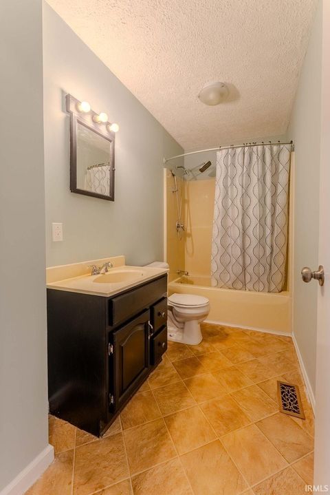 Tiny photo for 642 Fairway Drive, Wabash, IN 46992 (MLS # 202618697)