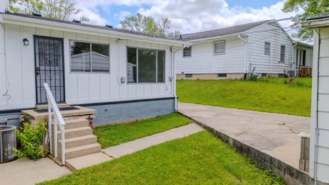 Tiny photo for 642 Fairway Drive, Wabash, IN 46992 (MLS # 202618697)