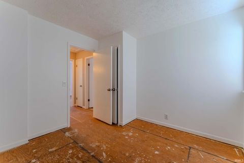 Tiny photo for 642 Fairway Drive, Wabash, IN 46992 (MLS # 202618697)