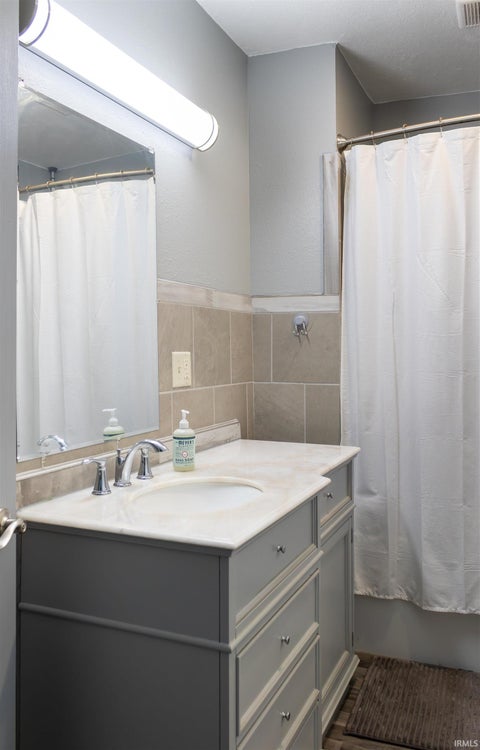Tiny photo for 216 E 2nd Street, Peru, IN 46970 (MLS # 202644485)