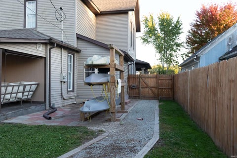 Tiny photo for 216 E 2nd Street, Peru, IN 46970 (MLS # 202644485)