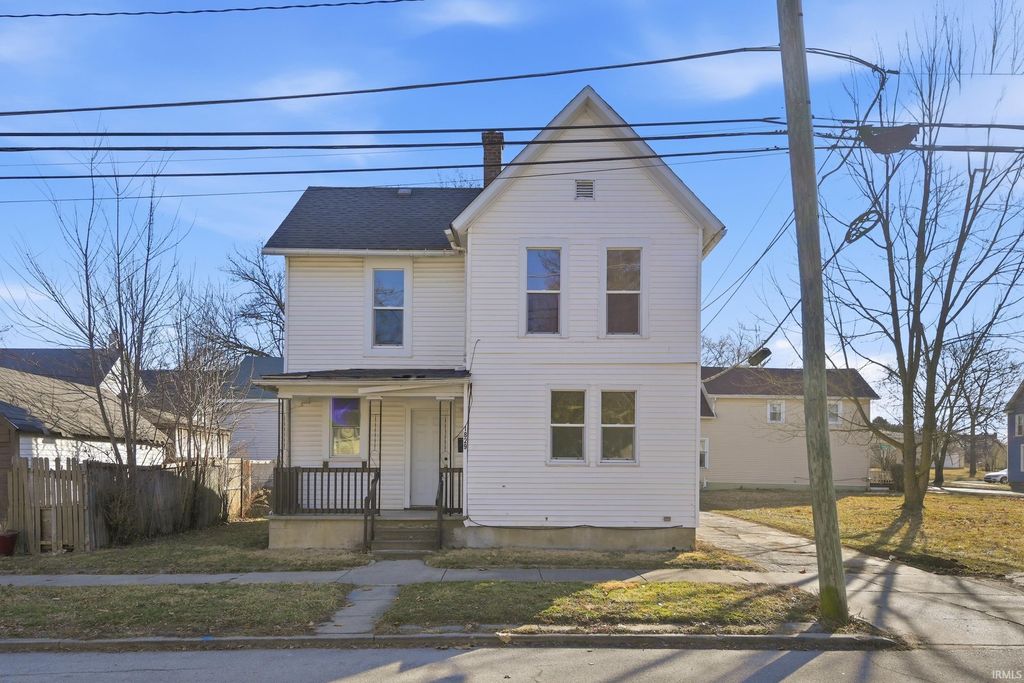 Photo of 1829 Hoagland Avenue, Fort Wayne, IN 46802 (MLS # 202606438)