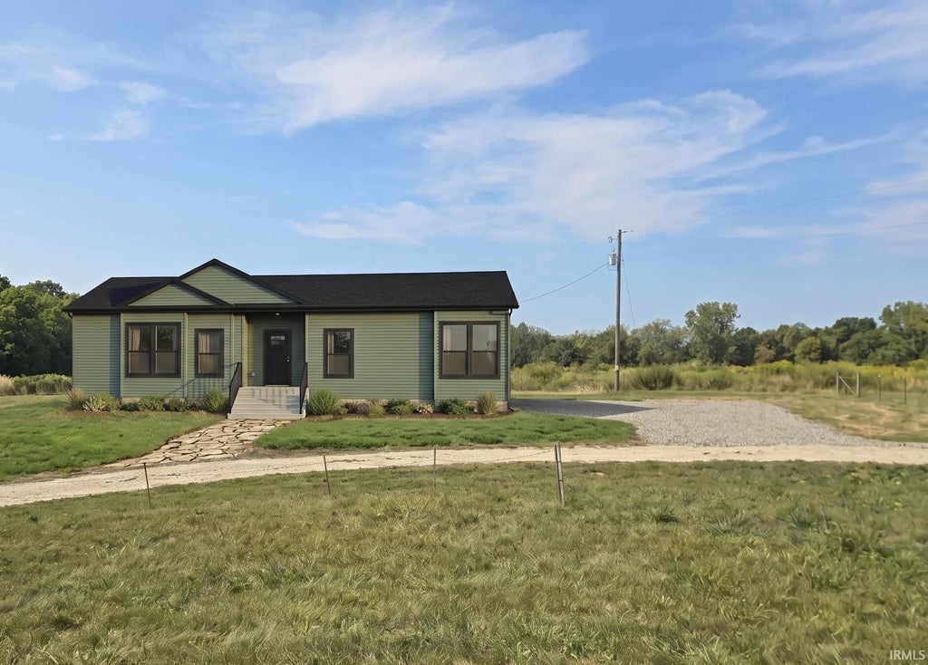 Photo of 14355 N 1250 E Tract 2 Road, Odon, IN 47562 (MLS # 202642861)