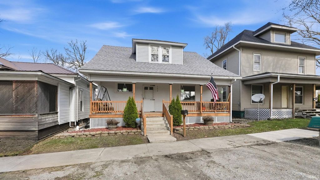 Photo of 508 W Mitchell Street, Kendallville, IN 46755 (MLS # 202608352)
