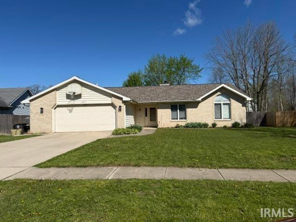 Photo of 6231 Belle Isle Lane, Fort Wayne, IN 46835 (MLS # 202615891)