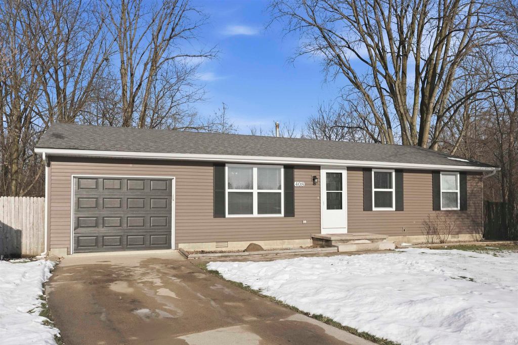 Photo of 408 Arrowhead Court, Columbia City, IN 46725 (MLS # 202549247)