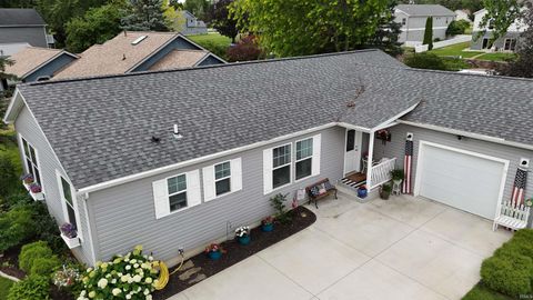 Photo for 11385 N Memorial Parkway