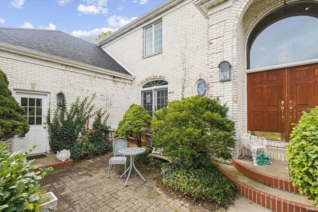 Photo of 15306 Longford Drive, Granger, IN 46530 (MLS # 202540618)