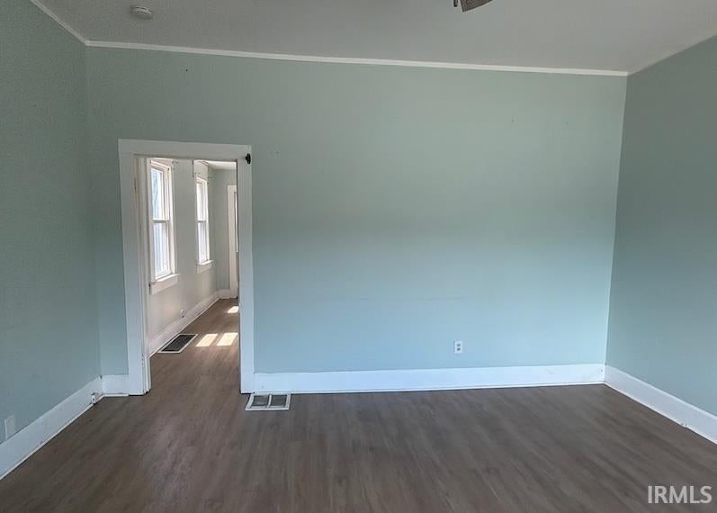 Photo of 708 Hess Avenue, Evansville, IN 47712 (MLS # 202636280)
