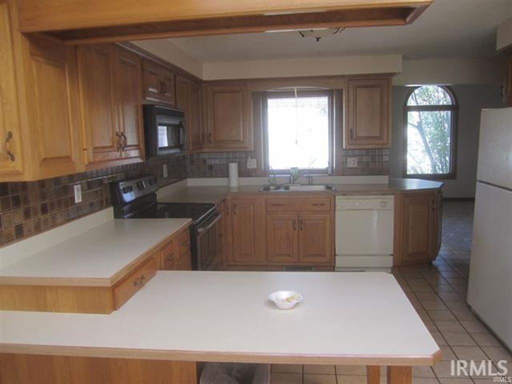 Photo of 14611 Spencerville Road, Grabill, IN 46741 (MLS # 202549403)