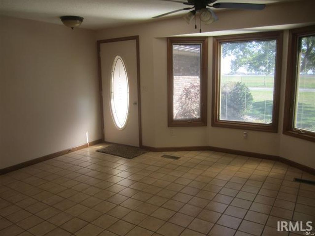 Photo of 14611 Spencerville Road, Grabill, IN 46741 (MLS # 202549403)