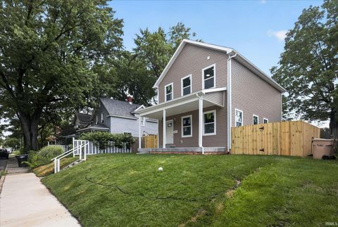 Tiny photo for 1026 Clover Street, South Bend, IN 46615 (MLS # 202625488)