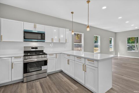 Tiny photo for 1026 Clover Street, South Bend, IN 46615 (MLS # 202625488)