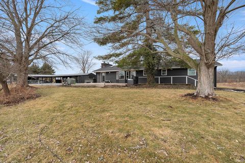 Tiny photo for 5600 S State Road 1, Hamilton, IN 46742 (MLS # 202605348)
