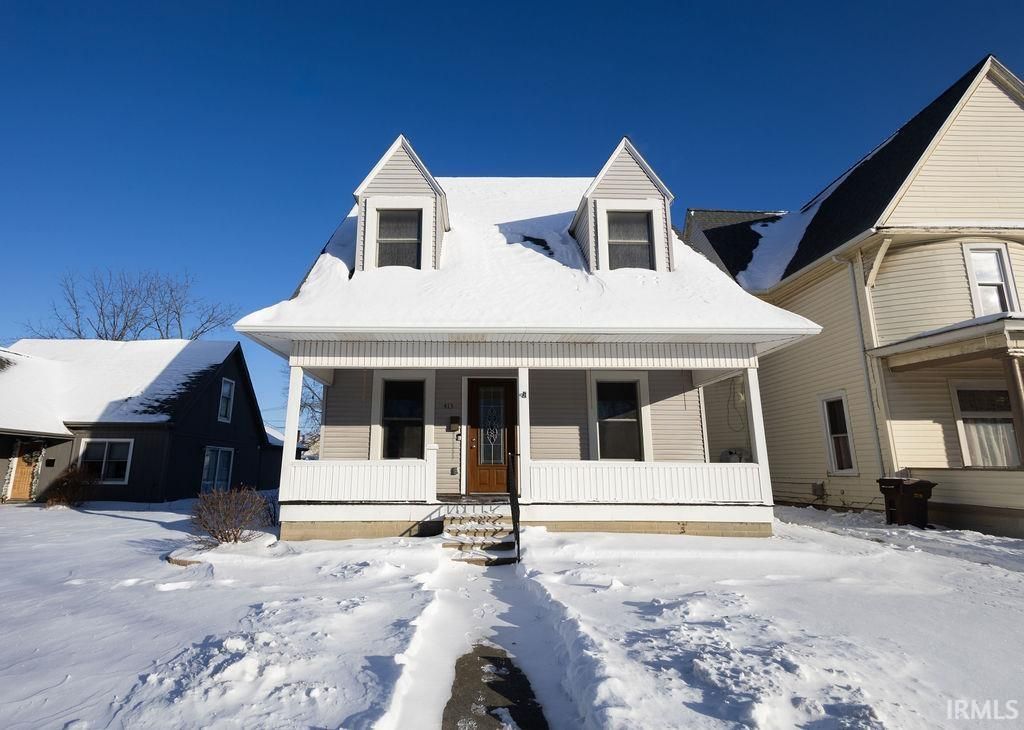 Photo of 413 W Wabash Street, Bluffton, IN 46714 (MLS # 202602995)