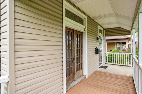 Tiny photo for 1007 Edgewater Ave Ave, Fort Wayne, IN 46805 (MLS # 202614388)