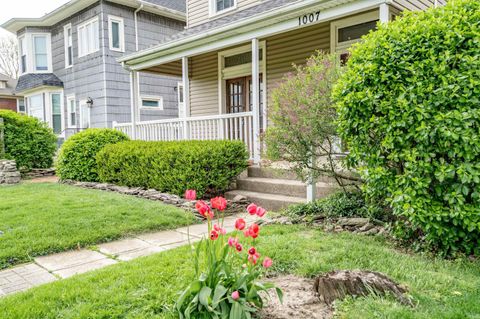 Tiny photo for 1007 Edgewater Ave Ave, Fort Wayne, IN 46805 (MLS # 202614388)