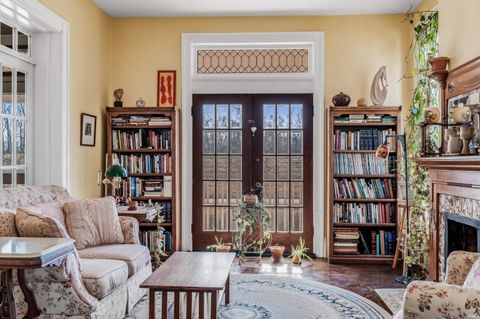 Tiny photo for 1007 Edgewater Ave Ave, Fort Wayne, IN 46805 (MLS # 202614388)