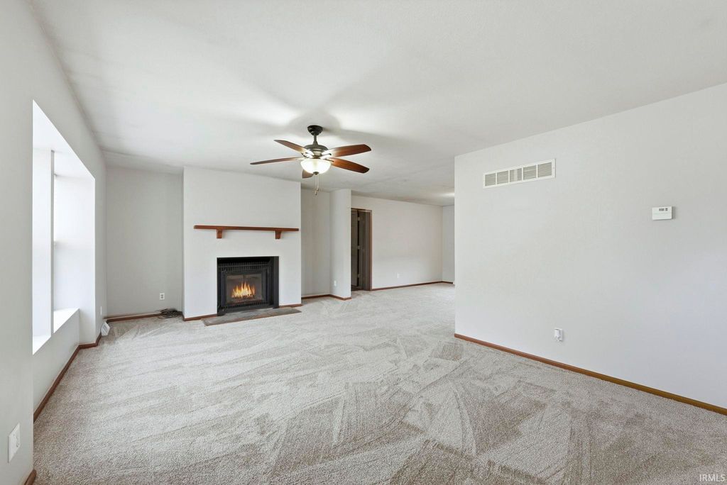 Photo of 19515 Carter Lane, New Paris, IN 46553 (MLS # 202536324)