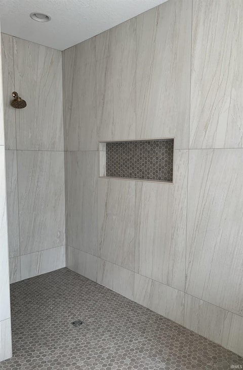 Tiny photo for 6120 Andor Pass, Fort Wayne, IN 46845 (MLS # 202635207)
