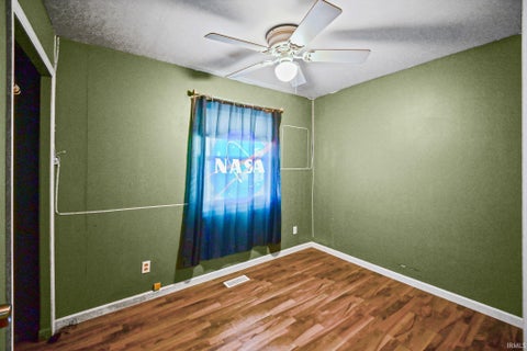 Tiny photo for 1323 W State Rd 26, Rossville, IN 46065 (MLS # 202639196)