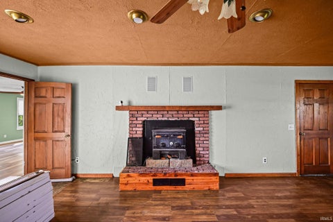 Tiny photo for 1323 W State Rd 26, Rossville, IN 46065 (MLS # 202639196)