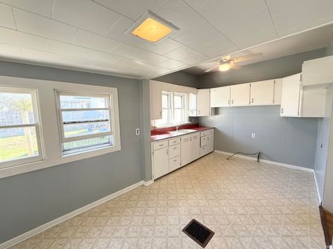 Tiny photo for 1312 E Vaile Avenue, Kokomo, IN 46901 (MLS # 202543288)
