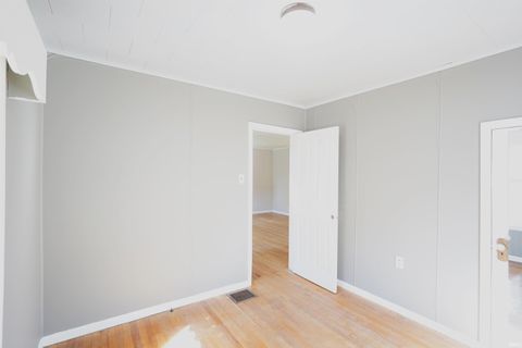 Tiny photo for 1312 E Vaile Avenue, Kokomo, IN 46901 (MLS # 202543288)