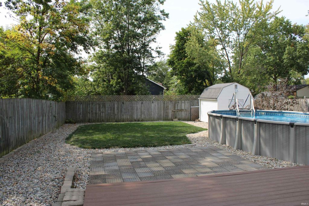 Photo of 4721 Belvidere Drive, Fort Wayne, IN 46835 (MLS # 202538255)