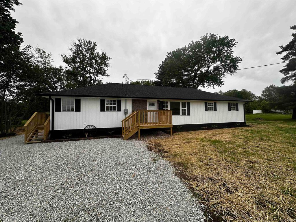 Photo of 1723 W St Rd 645 Highway, Loogootee, IN 47553 (MLS # 202615898)