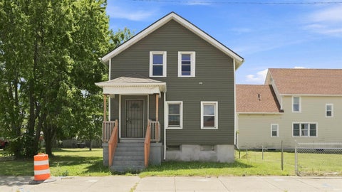 Photo of 708 E Jefferson Boulevard, Fort Wayne, IN 46802 (MLS # 202631168)