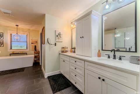 Tiny photo for 9451 S Meridian Road, Bunker Hill, IN 46914 (MLS # 202624445)
