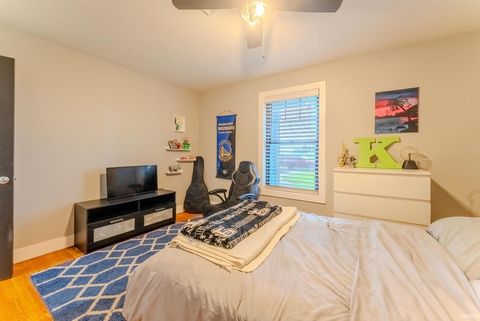 Tiny photo for 9451 S Meridian Road, Bunker Hill, IN 46914 (MLS # 202624445)