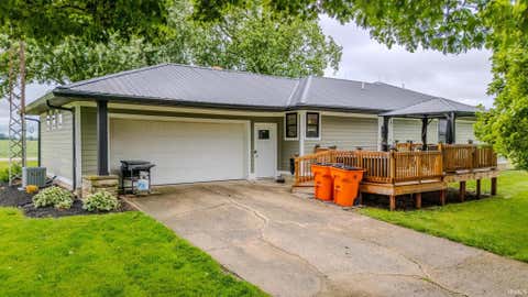 Tiny photo for 9451 S Meridian Road, Bunker Hill, IN 46914 (MLS # 202624445)