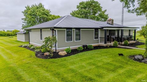 Tiny photo for 9451 S Meridian Road, Bunker Hill, IN 46914 (MLS # 202624445)