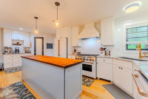 Tiny photo for 9451 S Meridian Road, Bunker Hill, IN 46914 (MLS # 202624445)