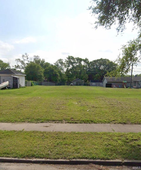 Photo of 1218 Fremont Street, South Bend, IN 46628 (MLS # 202643787)
