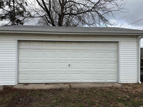 Tiny photo for 912 S Webster S Street Street, Kokomo, IN 46901 (MLS # 202601918)