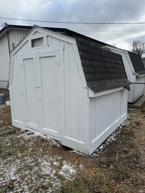 Tiny photo for 912 S Webster S Street Street, Kokomo, IN 46901 (MLS # 202601918)